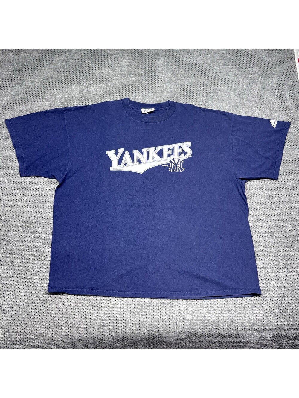 Vintage 2004 Adidas New York Yankees T-Shirt XXXL Major League Baseball RARE MEN
